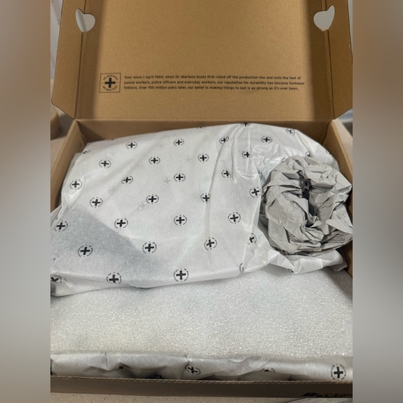 Dr. Martens 2976 Quad Polished Smooth Leather Platform Chelsea Boots W 10 M 9 - Picture 4 of 6